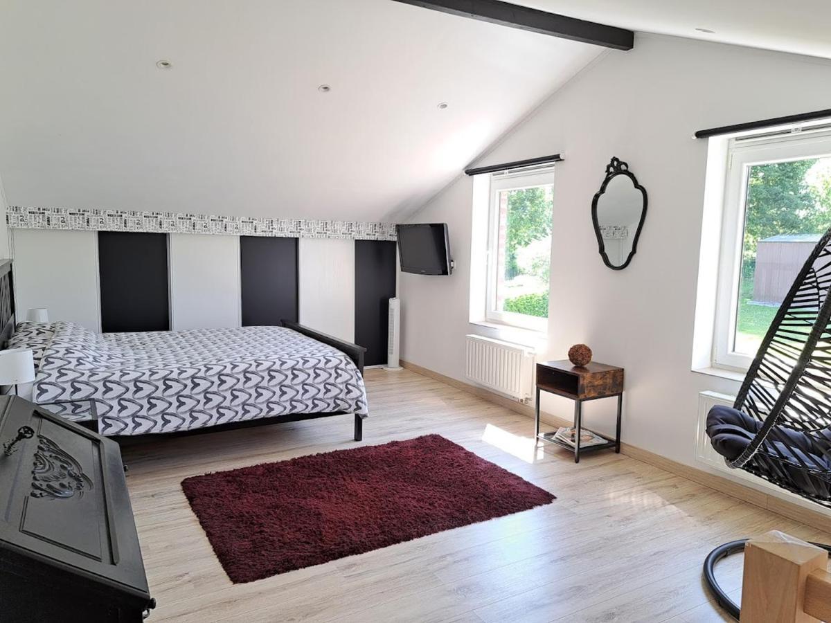 Gite Rural "L'Anseromia" Dinant Luaran gambar
